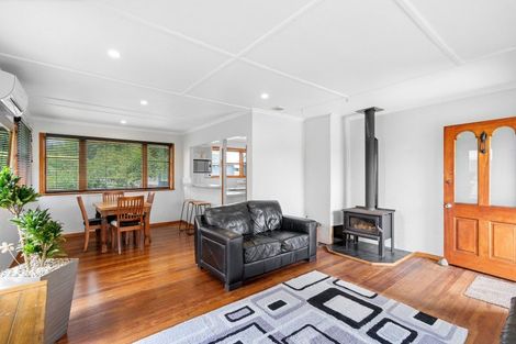 Photo of property in 78 Kirk Street, Otaki, 5512