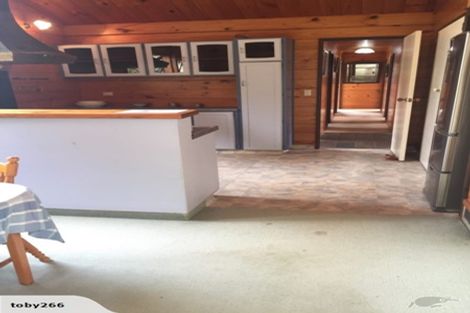 Photo of property in 12 Woodleigh Street, Frankleigh Park, New Plymouth, 4310