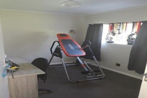 Photo of property in 11 Wynn Place, Howick, Auckland, 2014