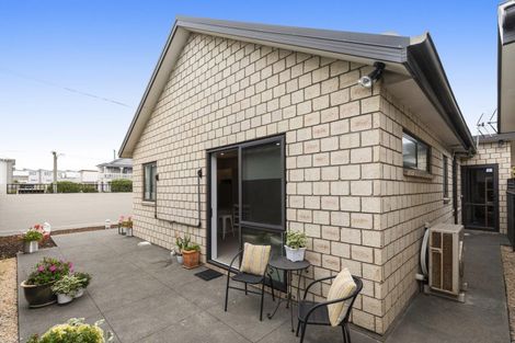 Photo of property in 42a Oram Avenue, New Brighton, Christchurch, 8061