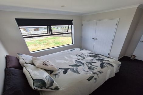 Photo of property in 18 Dee Street, Otane, 4202