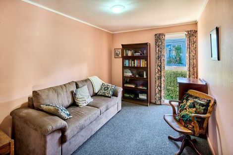 Photo of property in 302 Mansfield Street, Newtown, Wellington, 6021