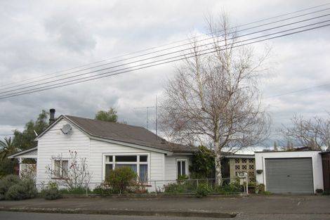 Photo of property in 57 Waverley Street, Waipawa, 4210