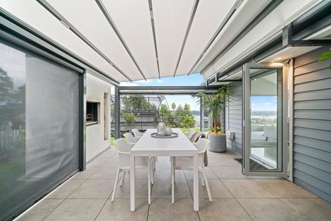 Photo of property in 5 Eagleview Rise, Welcome Bay, Tauranga, 3175