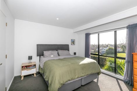 Photo of property in 37 Western Heights Drive, Western Heights, Hamilton, 3200