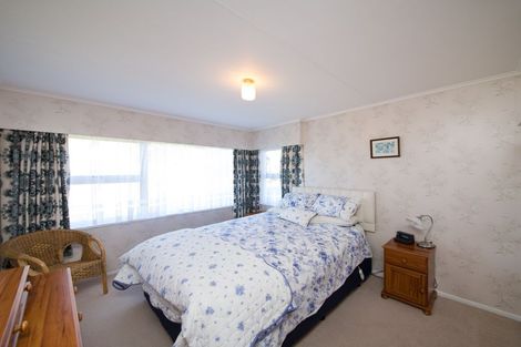 Photo of property in 43 Meadowbrook Drive, Cloverlea, Palmerston North, 4412