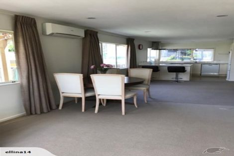 Photo of property in 1/46 Blakeborough Drive, Forrest Hill, Auckland, 0620
