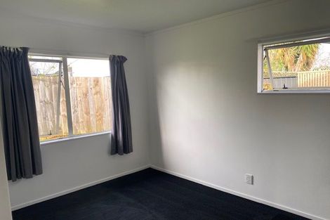 Photo of property in 1/86 Birkdale Road, Birkdale, Auckland, 0626