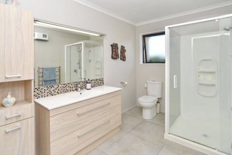 Photo of property in 14 Havana Gardens, Shirley, Christchurch, 8052