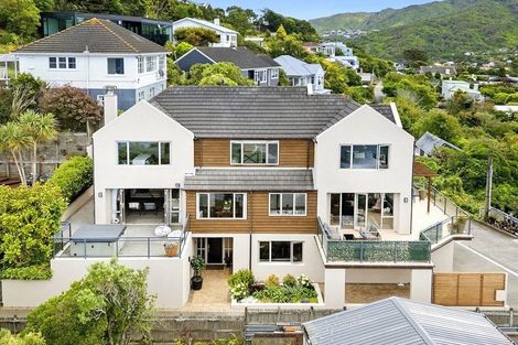 Photo of property in 96b Nicholson Road, Khandallah, Wellington, 6035