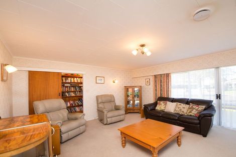 Photo of property in 43 Meadowbrook Drive, Cloverlea, Palmerston North, 4412