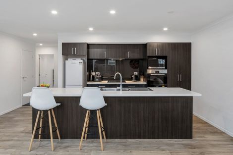 Photo of property in 55 Awataha Crescent, Pyes Pa, Tauranga, 3110