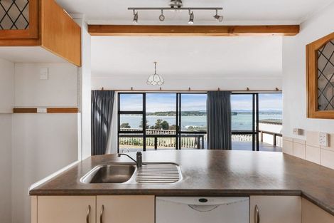 Photo of property in 87 Harbour View Road, Omokoroa, 3114