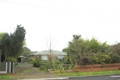 Photo of property in 64 Oxford Road, Okato, 4335