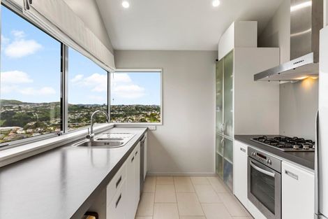 Photo of property in 65 Erlestoke Crescent, Churton Park, Wellington, 6037