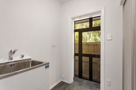 Photo of property in 92a Memorial Avenue, Ilam, Christchurch, 8053