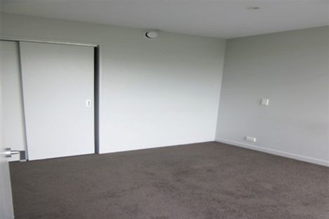 Photo of property in Nouvo Apartments, 3a/21 Rugby Street, Mount Cook, Wellington, 6021