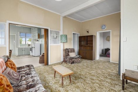 Photo of property in 129 Beach Street, Waikouaiti, 9510