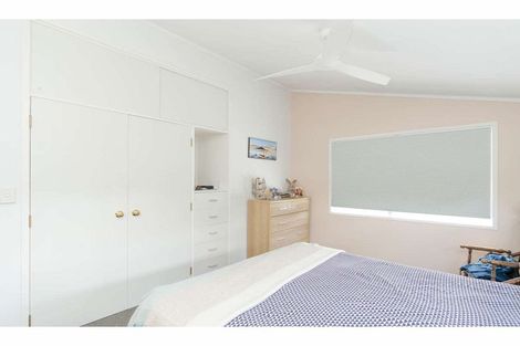 Photo of property in 38 Riddell Road, Kerikeri, 0230