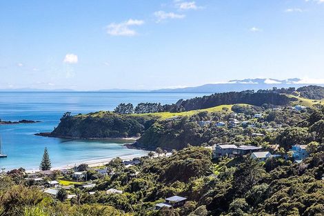 Photo of property in 11 Cory Road, Palm Beach, Waiheke Island, 1081