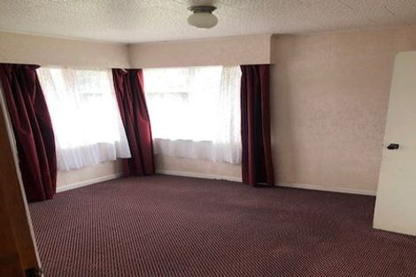 Photo of property in 22 Matipo Road, Te Atatu Peninsula, Auckland, 0610