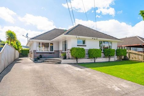 Photo of property in 28 Kashmir Avenue, Clouston Park, Upper Hutt, 5018