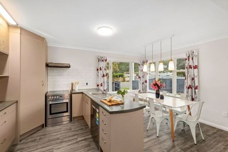 Photo of property in 12 Best Street, Wainuiomata, Lower Hutt, 5014