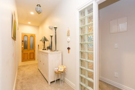 Photo of property in 18 Record Street, Fitzroy, New Plymouth, 4312