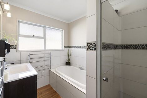 Photo of property in 43 Seymour Place, Bellevue, Tauranga, 3110