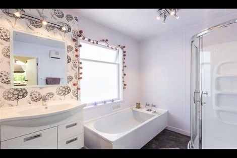 Photo of property in 16 Leitrim Street, Redwoodtown, Blenheim, 7201