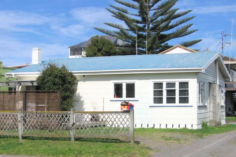 Photo of property in 52b Valley Road, Mount Maunganui, 3116