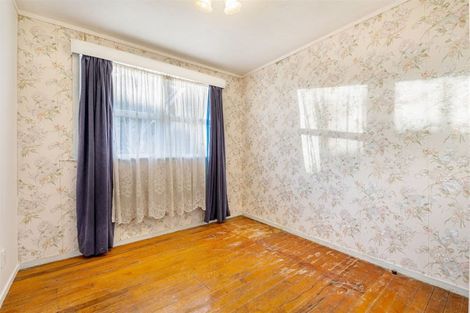 Photo of property in 49 Royal Road, Massey, Auckland, 0614