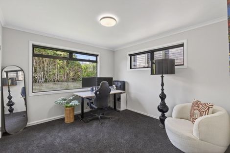 Photo of property in 58a Brois Street, Frankleigh Park, New Plymouth, 4310