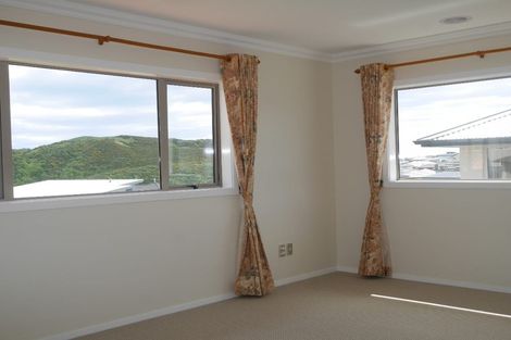 Photo of property in 31 Sumner Terrace, Aotea, Porirua, 5024