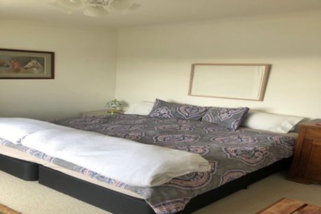 Photo of property in 737 State Highway 1, Te Horo, Otaki, 5581