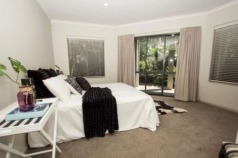 Photo of property in 2 Baverton Drive, Flat Bush, Auckland, 2016