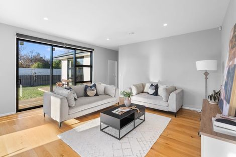 Photo of property in 5 Bargrove Close, Halswell, Christchurch, 8025