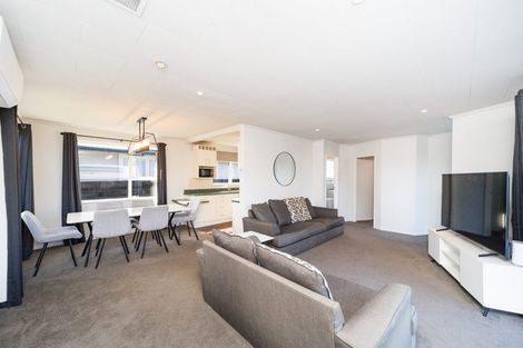 Photo of property in 22 Rhodes Drive, Kelvin Grove, Palmerston North, 4414