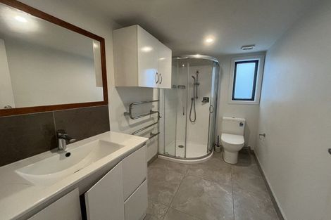 Photo of property in 92 Harrington Road, Henderson, Auckland, 0610