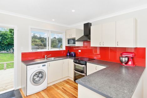 Photo of property in 13 Orchard Rise, Rosehill, Papakura, 2113
