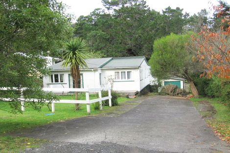 Photo of property in 14 Marae Road, Greenhithe, Auckland, 0632