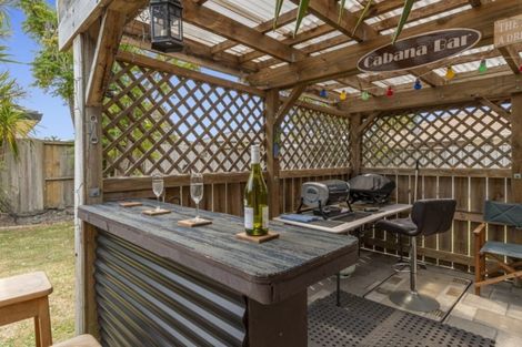 Photo of property in 667 Gloucester Road, Papamoa Beach, Papamoa, 3118