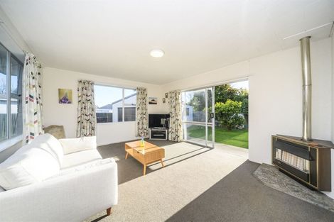 Photo of property in 29 Kimberley Grove, Westbrook, Palmerston North, 4412