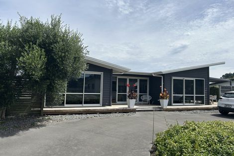 Photo of property in 9 Tuamotu Park, Wainui, Gisborne, 4010