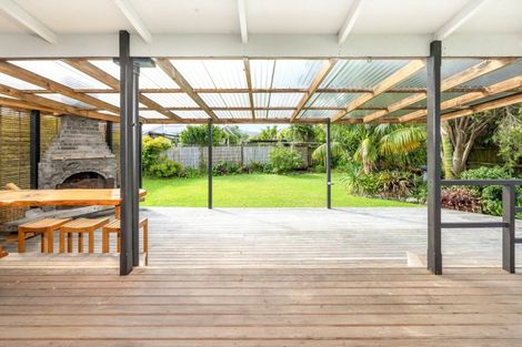 Photo of property in 27 Point Wells Road, Point Wells, Warkworth, 0986