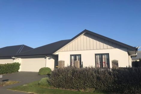 Photo of property in 6 Gallaghan Close, Wigram, Christchurch, 8042