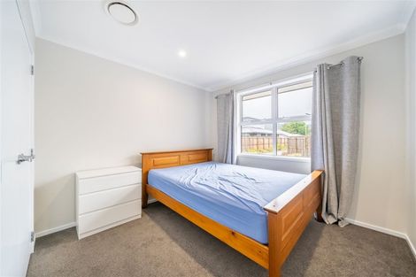 Photo of property in 8 Poulson Grove, Trentham, Upper Hutt, 5018