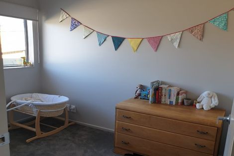 Photo of property in 21 Moonsail Drive, Whitby, Porirua, 5024