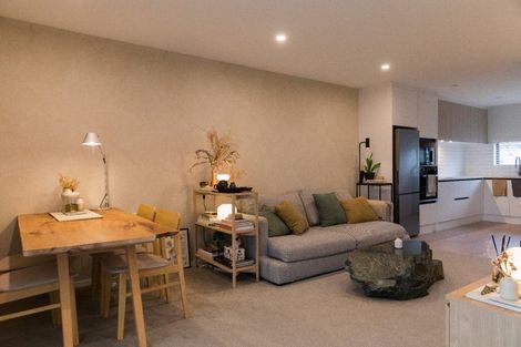 Photo of property in 3 Huri Street, Mangere Bridge, Auckland, 2022