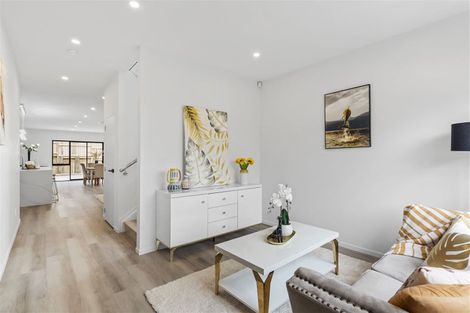 Photo of property in 48 Elevation Street, Flat Bush, Auckland, 2019